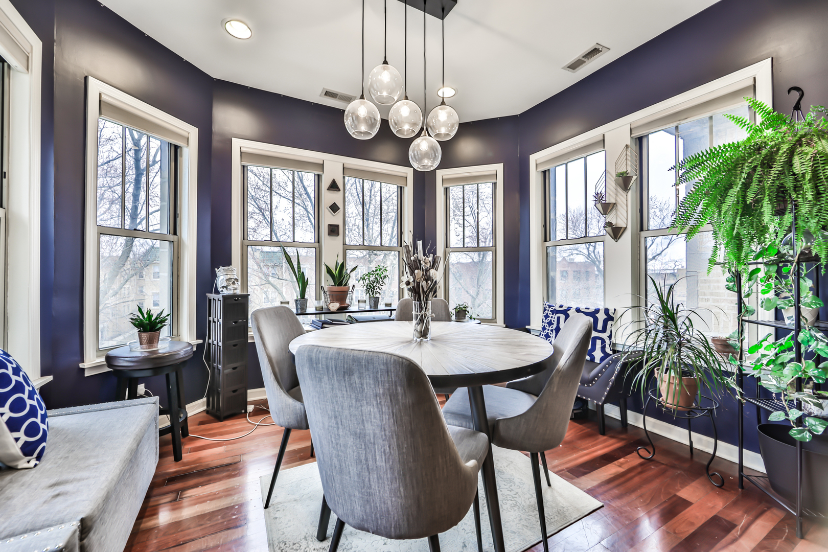 1366 W Greenleaf Avenue 3S