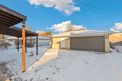 Tiny photo for 10729 Lamon Avenue, Oak Lawn, IL 60453 (MLS # 12570979)