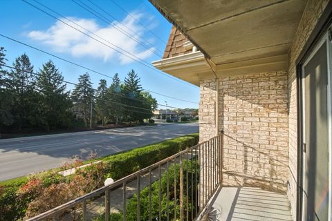 Tiny photo for 1111 Bloomingdale Road #1A, Glendale Heights, IL 60139 (MLS # 12472791)