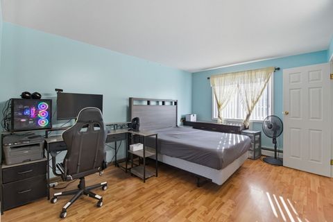 Tiny photo for 1111 Bloomingdale Road #1A, Glendale Heights, IL 60139 (MLS # 12472791)