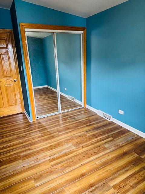 Tiny photo for 2017 Pine Street #B, Des Plaines, IL 60018 (MLS # 12459311)