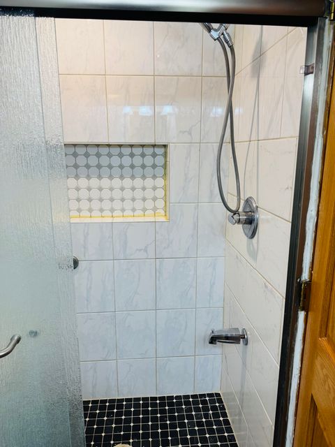 Tiny photo for 2017 Pine Street #B, Des Plaines, IL 60018 (MLS # 12459311)