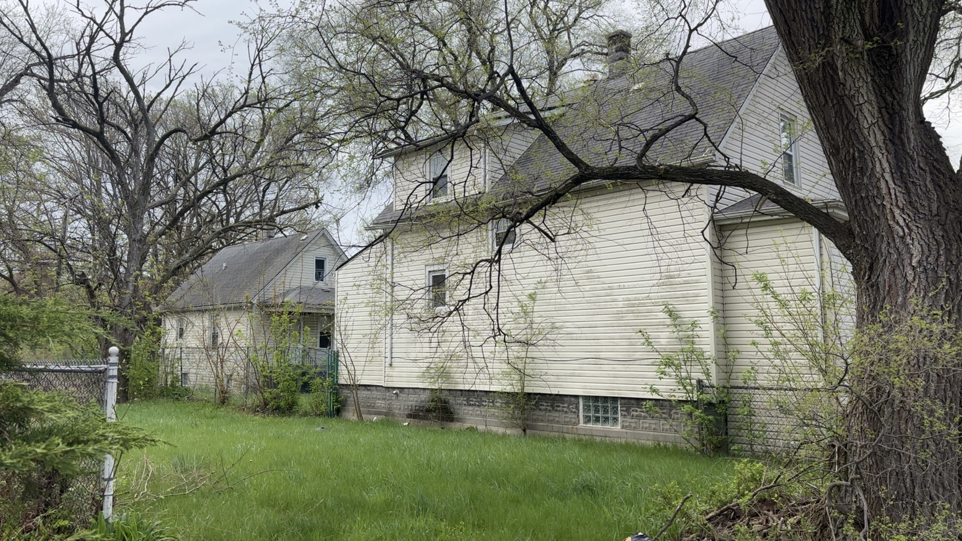 10721 S Wentworth Avenue