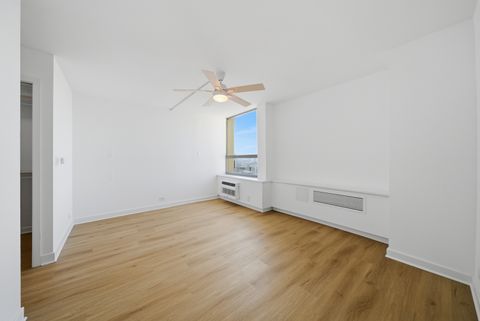Tiny photo for 1355 N Sandburg Terrace #2801, Chicago, IL 60610 (MLS # 12578904)