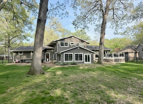 Tiny photo for 1211 Timberlane Drive, Sterling, IL 61081 (MLS # 12643265)