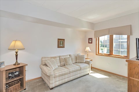 Tiny photo for 13129 Timber Trail #202, Palos Heights, IL 60463 (MLS # 12667694)