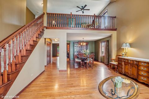 Tiny photo for 9228 S 55th Court, Oak Lawn, IL 60453 (MLS # 12591399)