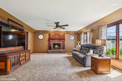 Tiny photo for 9228 S 55th Court, Oak Lawn, IL 60453 (MLS # 12591399)
