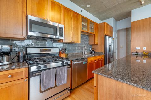 Tiny photo for 125 E 13TH Street #1113, Chicago, IL 60605 (MLS # 12443770)