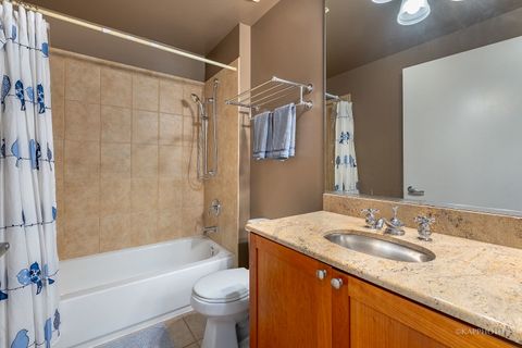Tiny photo for 125 E 13TH Street #1113, Chicago, IL 60605 (MLS # 12443770)
