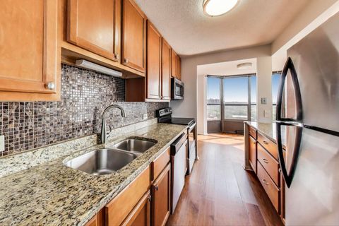 Tiny photo for 901 S PLYMOUTH Court #1606, Chicago, IL 60605 (MLS # 12515528)