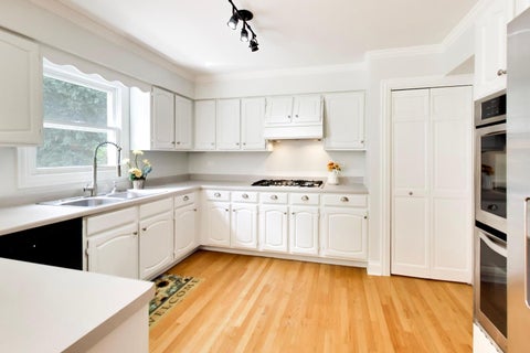 Tiny photo for 249 WILSHIRE Road, Lake Forest, IL 60045 (MLS # 12720173)
