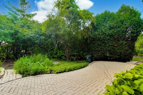 Tiny photo for 249 WILSHIRE Road, Lake Forest, IL 60045 (MLS # 12720173)