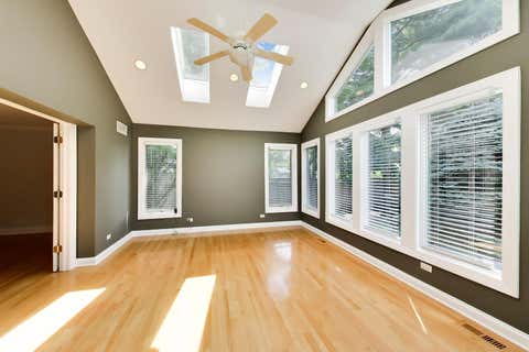 Tiny photo for 249 WILSHIRE Road, Lake Forest, IL 60045 (MLS # 12720173)