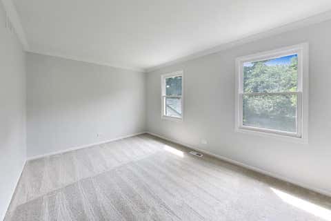 Tiny photo for 249 WILSHIRE Road, Lake Forest, IL 60045 (MLS # 12720173)