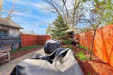 Tiny photo for 710 Washington Street, Evanston, IL 60202 (MLS # 12601743)