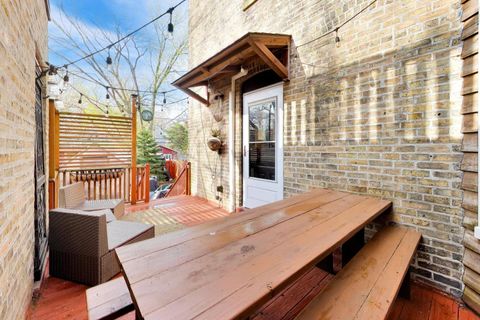 Tiny photo for 710 Washington Street, Evanston, IL 60202 (MLS # 12601743)