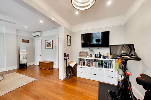 Tiny photo for 710 Washington Street, Evanston, IL 60202 (MLS # 12601743)