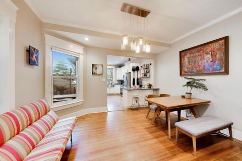 Tiny photo for 710 Washington Street, Evanston, IL 60202 (MLS # 12601743)