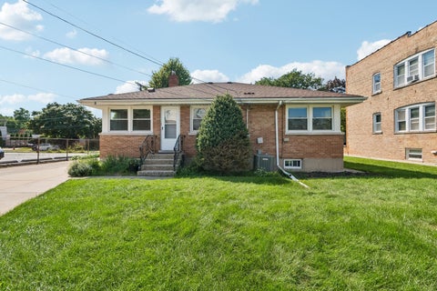 Tiny photo for 214 Rockford Avenue, Forest Park, IL 60130 (MLS # 12744939)
