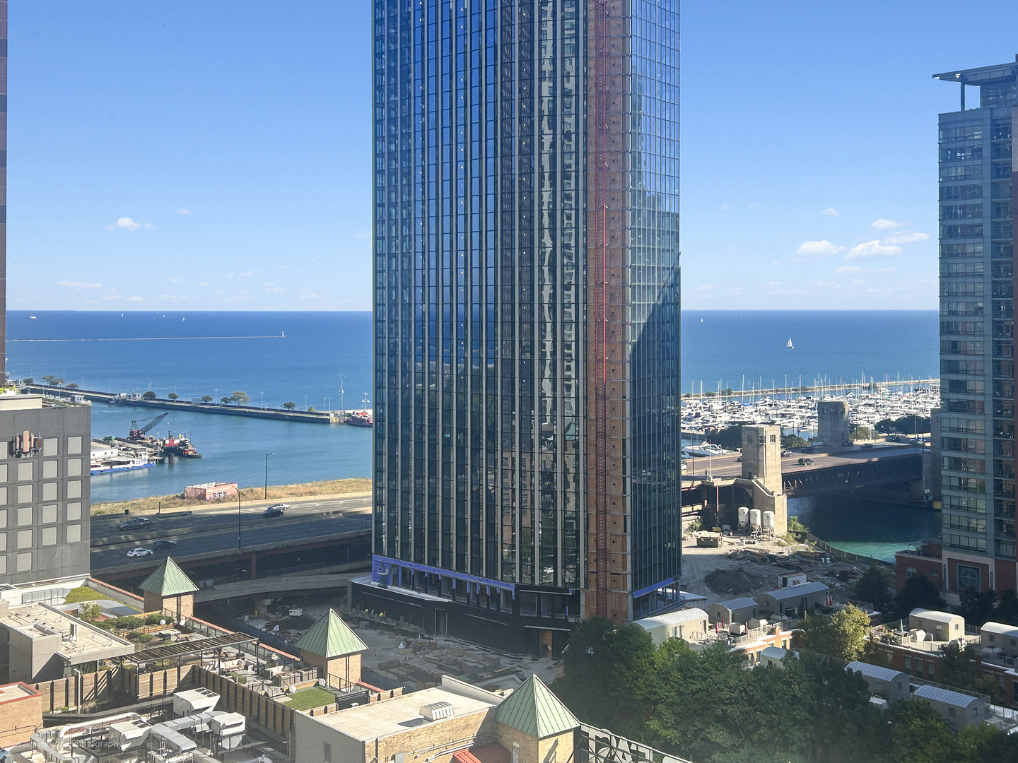 Chicago, Illinois 60611, United States, 3 Bedrooms Bedrooms, ,3 BathroomsBathrooms,Residential,Active,230737