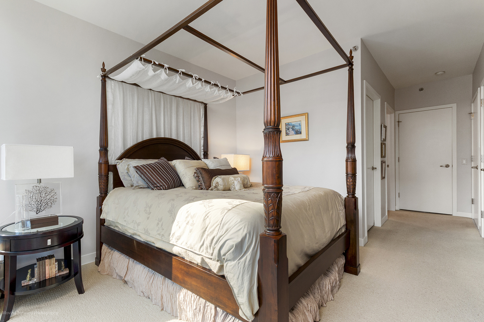 Chicago, Illinois 60611, United States, 3 Bedrooms Bedrooms, ,3 BathroomsBathrooms,Residential,Active,230737