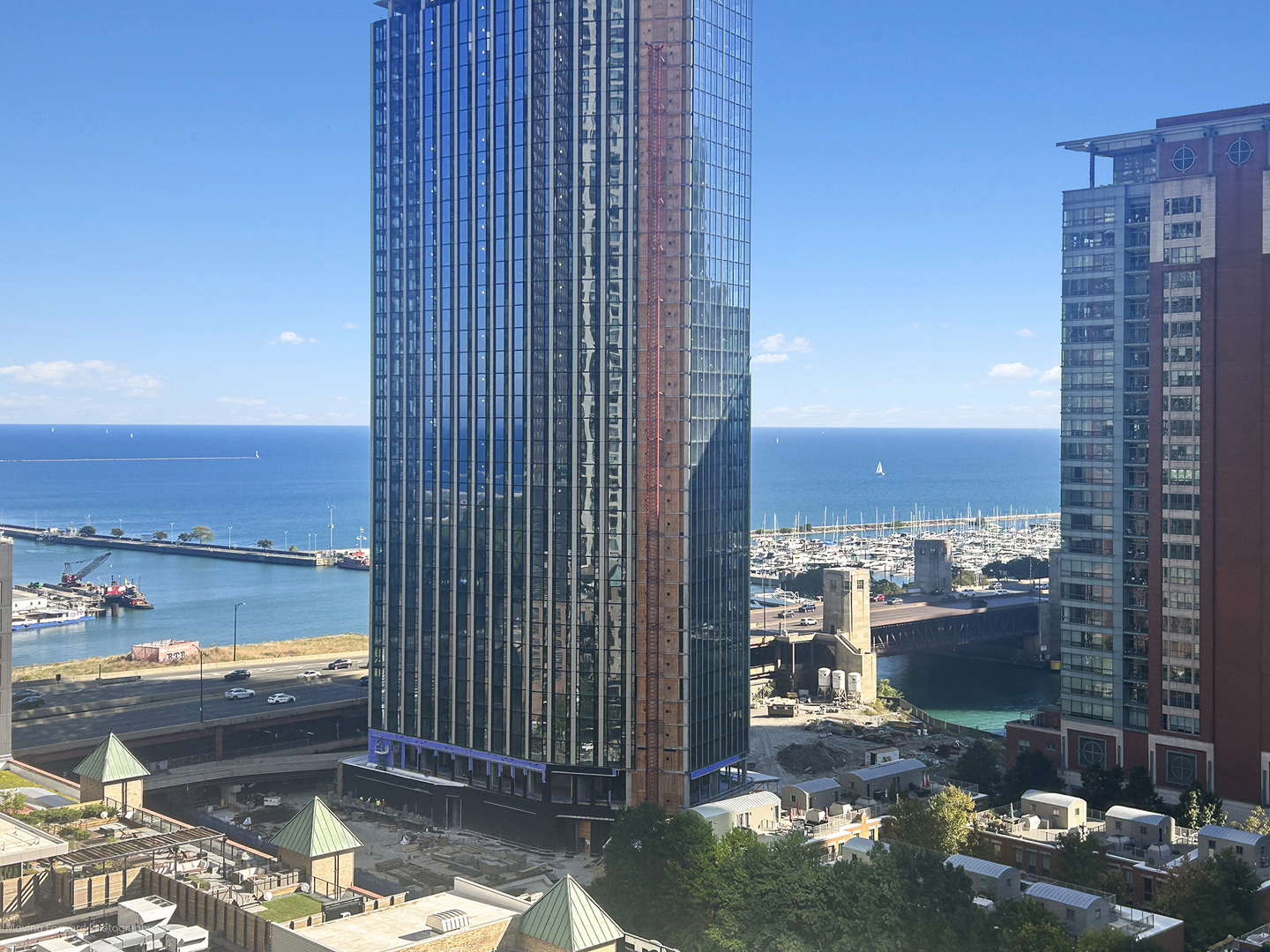 Chicago, Illinois 60611, United States, 3 Bedrooms Bedrooms, ,3 BathroomsBathrooms,Residential,Active,230737