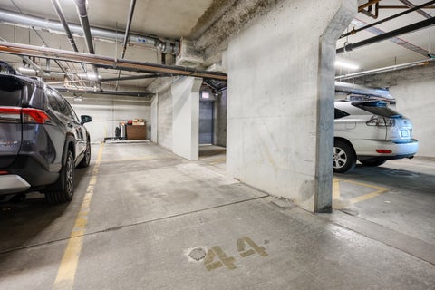 Tiny photo for 3946 N Ravenswood Avenue #607, Chicago, IL 60613 (MLS # 12726188)
