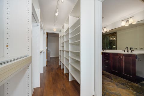 Tiny photo for 3946 N Ravenswood Avenue #607, Chicago, IL 60613 (MLS # 12726188)