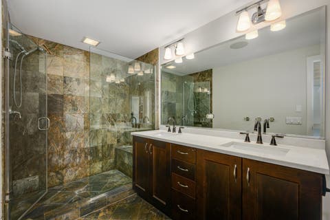 Tiny photo for 3946 N Ravenswood Avenue #607, Chicago, IL 60613 (MLS # 12726188)