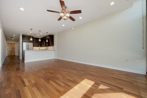 Tiny photo for 3946 N Ravenswood Avenue #607, Chicago, IL 60613 (MLS # 12726188)