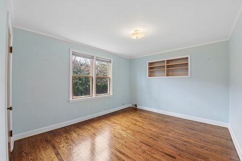Tiny photo for 1736 Keeney Street, Evanston, IL 60202 (MLS # 12584944)