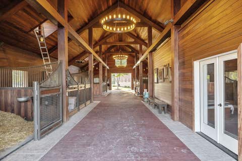 Tiny photo for 5021 Minkler Road, Yorkville, IL 60560 (MLS # 12638746)
