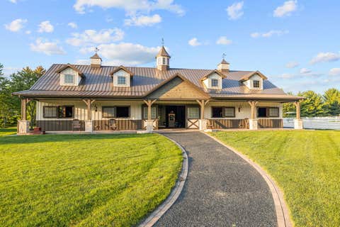 Tiny photo for 5021 Minkler Road, Yorkville, IL 60560 (MLS # 12638746)