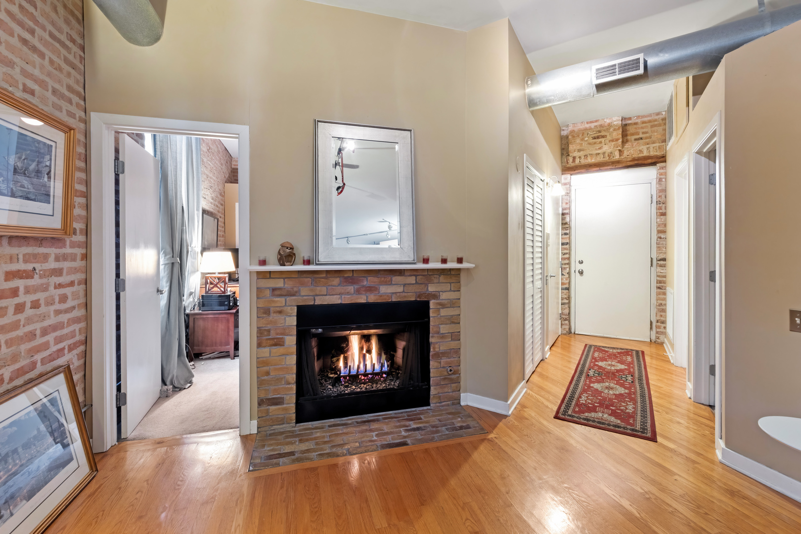 2013 W Concord Place CH-2