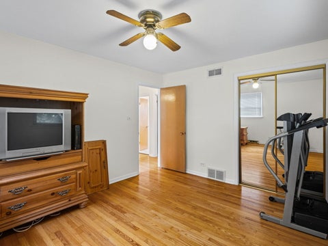 Tiny photo for 834 N Rainbow Drive, Glenwood, IL 60425 (MLS # 12662917)