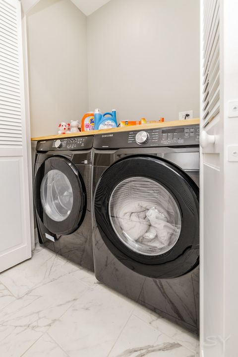 Tiny photo for 4448 Joliet Avenue, Lyons, IL 60534 (MLS # 12587961)