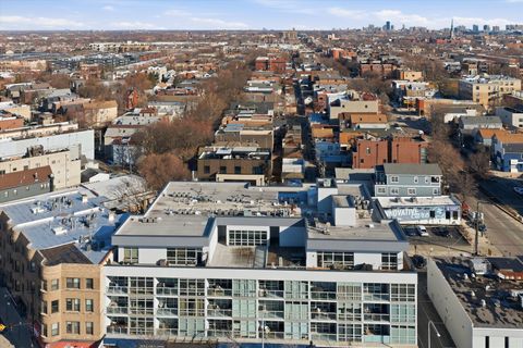 Tiny photo for 1610 W Fullerton Avenue #207, Chicago, IL 60614 (MLS # 12593504)