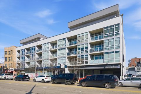 1610 W Fullerton Avenue 207 Chicago IL 60614