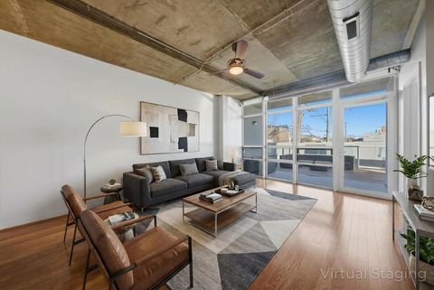Tiny photo for 1610 W Fullerton Avenue #207, Chicago, IL 60614 (MLS # 12593504)