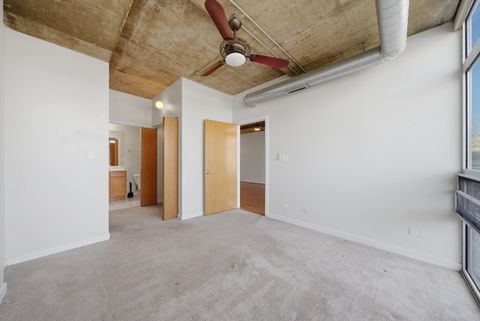 Tiny photo for 1610 W Fullerton Avenue #207, Chicago, IL 60614 (MLS # 12593504)
