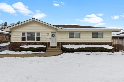 Tiny photo for 543 Victoria Lane, Wood Dale, IL 60191 (MLS # 12531111)