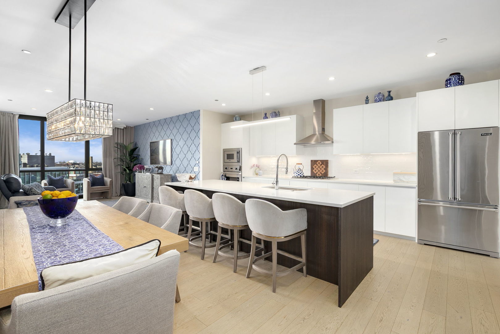 1648 W Division Street 703, Chicago, IL, 60622 1 1648 W Division Street 703