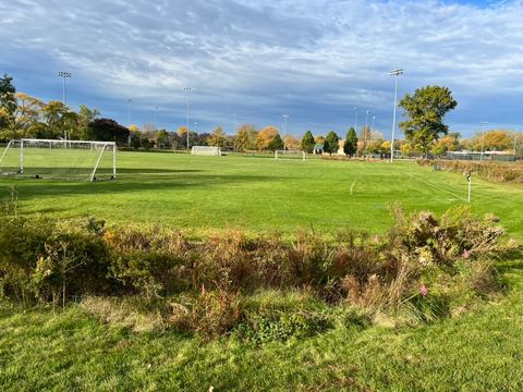 Tiny photo for 387 Bristol Street, Northfield, IL 60093 (MLS # 12506503)