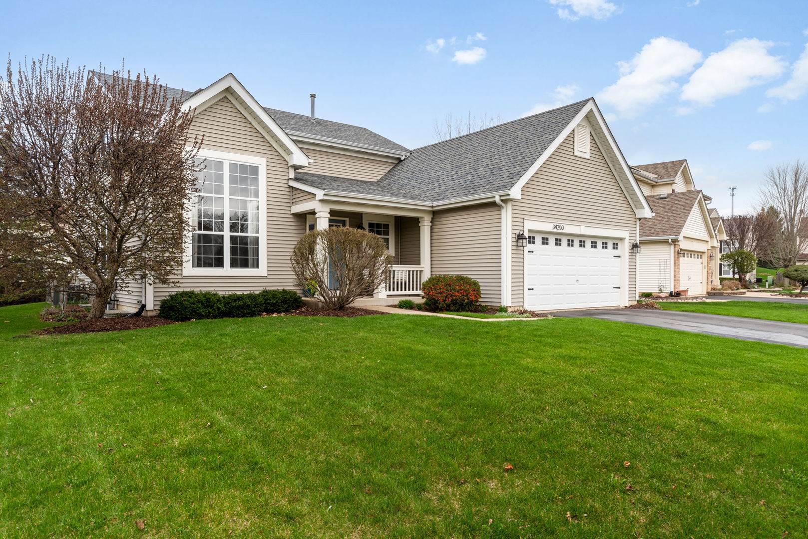 34250 N Wineberry Lane