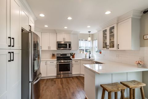 Tiny photo for 34250 N Wineberry Lane, Round Lake, IL 60073 (MLS # 12619828)