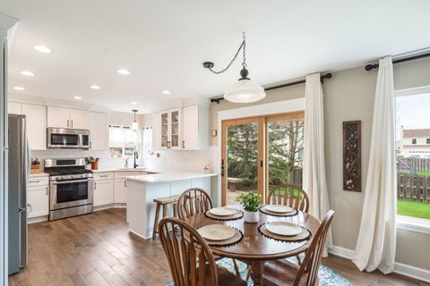 Tiny photo for 34250 N Wineberry Lane, Round Lake, IL 60073 (MLS # 12619828)