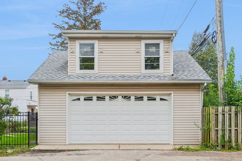Tiny photo for 7459 W Catalpa Avenue, Chicago, IL 60656 (MLS # 12546828)
