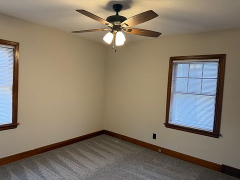 Tiny photo for 2102 W 18th Street, Davenport, IA 52084 (MLS # 12549122)