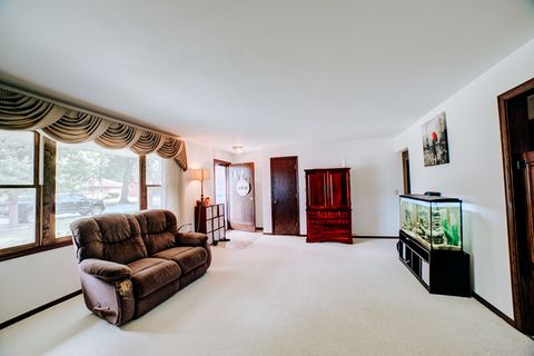 Tiny photo for 905 S 4th Street, Watseka, IL 60970 (MLS # 12464772)